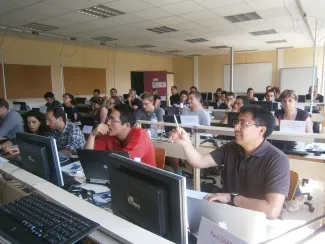 2014: 5th International Workshop on Combined Analysis using X-ray and Neutron Scattering: Classroom session