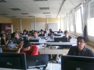 2014: 5th International Workshop on Combined Analysis using X-ray and Neutron Scattering: Classroom session