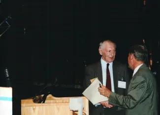 2002: IUCr Congress and General Assembly: Ewald Prize