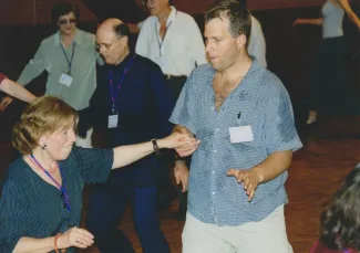 2002: IUCr Congress and General Assembly: Israeli folk dancing