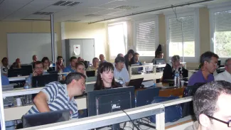 2011: 2nd International Workshop on Combined Analysis using X-ray and Neutron Scattering: Classroom session