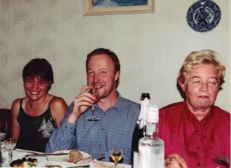 2002: Conference on Physical Methods in Coordination and Supramolecular Chemistry: Social events