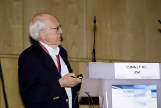2011: IUCr Congress and General Assembly: Gjonnes Medal