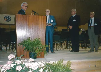 1990: IUCr Congress and General Assembly: Ewald Prize