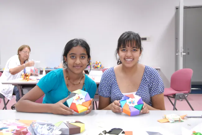2008: IUCr Congress and General Assembly: Origami