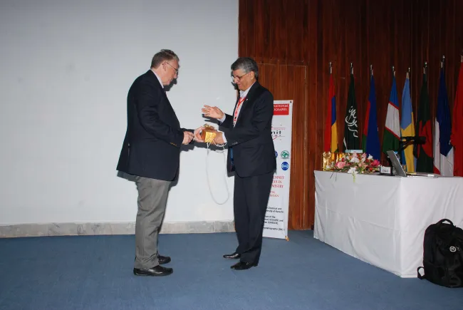 2014: South Asia Summit Meeting on Vistas in structural chemistry: Special session on the IUCr and its journals