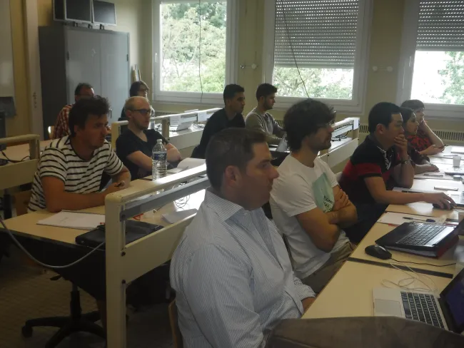 2016: 7th International Workshop on Combined Analysis using X-ray and Neutron Scattering: Classroom session