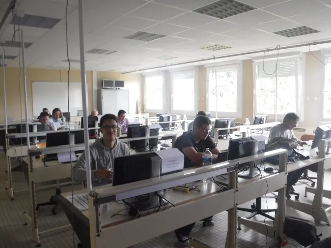 2016: 7th International Workshop on Combined Analysis using X-ray and Neutron Scattering: Classroom session