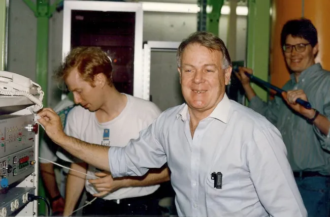 1993: Instrumentation at Tsukuba Photon Factory: Team members