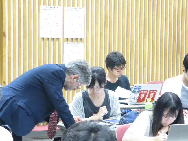 2018: Training Course on Symmetry and Group Theory: Classroom session
