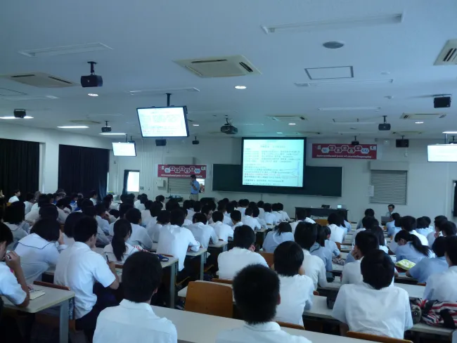 2014: Crystallography Now and in the Beginning: Public Lecture
