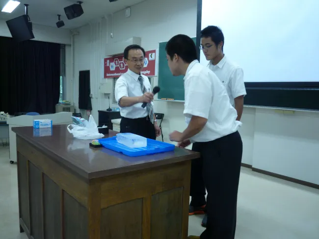 2014: Crystallography Now and in the Beginning: Exhibition and hands-on demonstration