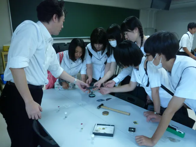 2014: Crystallography Now and in the Beginning: Exhibition and hands-on demonstration
