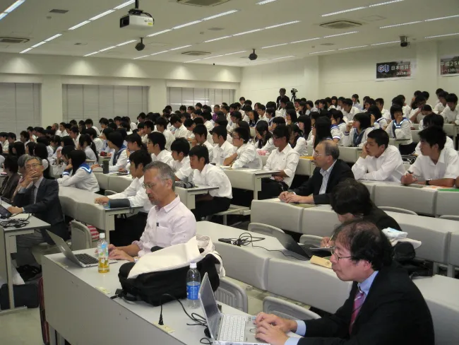 2013: Crystallographic Society of Japan Annual Meeting: Public Lecture
