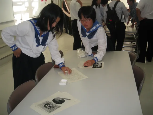 2013: Crystallographic Society of Japan Annual Meeting: Exhibition and hands-on demonstrations