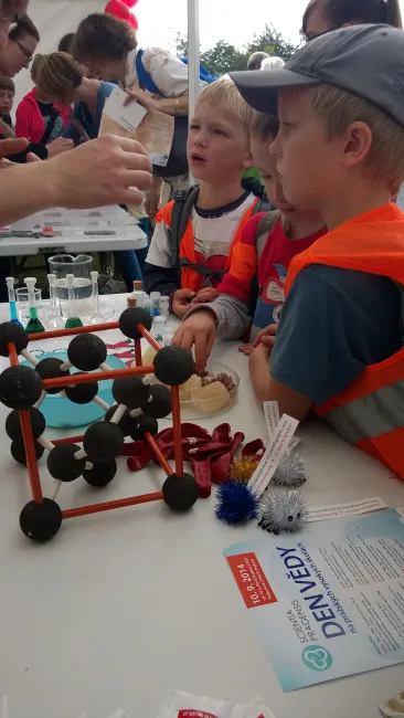 2014: Science Fair, Dejvice: Young participants