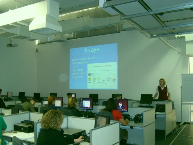 2010: School on Fundamental Crystallography: Participants